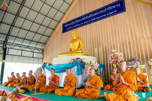 ภาพ No.92668:พิธีทอดกฐินวัดศรีวรรณวนาราม จ.ปทุมธานี และพิธีอัญเชิญพระสารีริกธาตุ วันที่ 4 พฤศจิกายน พ.ศ. 2566