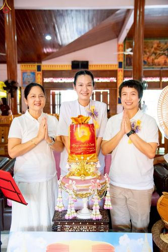 ภาพ No.253318:วันที่ 12 ตุลาคม พ.ศ. 2568 พิธีทอดกฐินสามัคคีทั่วไทย 30,000 วัด โดยคณะศิษยานุศิษย์ บูชาธรรม 81 ปี หลวงพ่อธัมมชโย ณ วัดกลางทุ่ง อ.มหาราช จ.พระนครศรีอยุธยา