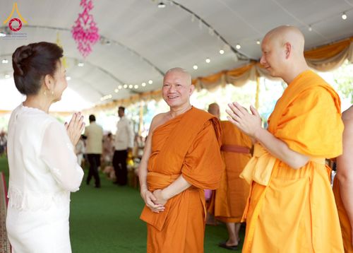 ภาพ No.274371:วันที่ 4 พฤศจิกายน พ.ศ. 2568 พิธีทอดกฐินสามัคคีทั่วไทย ณ วัดวังปลาสร้อย ต.ดอนคา อ.ท่าตะโก จ.นครสวรรค์ โดยคณะศิษยานุศิษย์ บูชาธรรม 81 ปี หลวงพ่อธัมมชโย