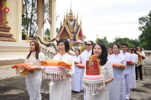 ภาพ No.173711:พิธีทอดกฐิน วัดเขาดินใต้ จ.สระบุรี ในโครงการกฐินสามัคคีทั่วไทย 30,000 วัด บูชาธรรม 80 ปี หลวงพ่อธัมมชโย โดยคณะศิษยานุศิษย์วัดพระธรรมกาย วันที่ 7 พฤศจิกายน พ.ศ. 2567