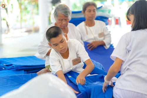 ภาพ No.247824:วันที่ 19-21 กันยายน พ.ศ. 2568 โครงการอบรมอุบาสิกาแก้ว รุ่นที่ 2 ณ ศูนย์ปฏิบัติธรรมจังหวัดบุรีรัมย์