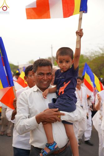 ภาพ No.212800:วันอาทิตย์ที่ 23 มีนาคม พ.ศ. 2568 ❖ คณะสงฆ์นานาชาติส่งมอบพระประธาน 108 องค์ ทั่วอินเดียรำลึกชาตกาล 134 ปี ดร.อัมเบดการ์