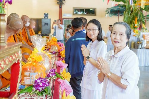 ภาพ No.268687:วันที่ 8 ตุลาคม พ.ศ. 2568 พิธีทอดกฐินสามัคคีทั่วไทย ณ ที่พักสงฆ์ค่ายลูกเสือ ปฏิบัติธรรม  วัดชัยพฤกษมาลา ต.หนองเพรางาย  อ.ไทรน้อย จ.นนทบุรี โดยคณะศิษยานุศิษย์ บูชาธรรม 81 ปี หลวงพ่อธัมมชโย