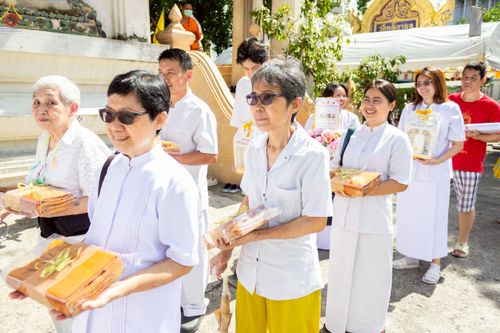 ภาพ No.260424:วันที่ 19 ตุลาคม พ.ศ. 2568 พิธีทอดกฐินสามัคคีทั่วไทย 30,000 วัด โดยคณะศิษยานุศิษย์ บูชาธรรม 81 ปี หลวงพ่อธัมมชโย ณ วัดคณิกาผล ป้อมปราบ กรุงเทพฯ