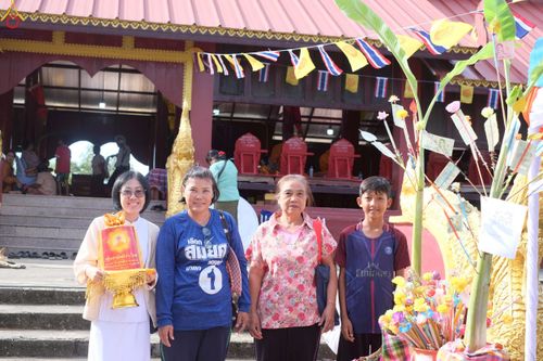 ภาพ No.270487:วันที่ 23 ตุลาคม พ.ศ. 2568 พิธีทอดกฐินสามัคคีทั่วไทย ณ วัดสำโรง ต.สำโรงใหม่ อ.ละหานทราย จ.บุรีรัมย์ โดยคณะศิษยานุศิษย์ บูชาธรรม 81 ปี หลวงพ่อธัมมชโย