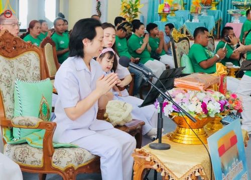 ภาพ No.162644:โครงการกฐินสามัคคีทั่วไทย 30,000 วัด บูชาธรรม 80 ปี หลวงพ่อธัมมชโย โดย คณะศิษยานุศิษย์วัดพระธรรมกาย ณ วัดกาหลง จ.สมุทรสาคร วันที่ 19 ตุลาคม พ.ศ. 2567