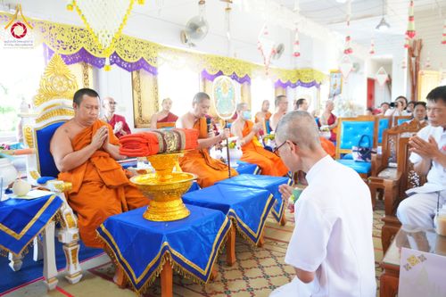 ภาพ No.177148:พิธีทอดกฐิน ณ วัดต้นผึ้ง(ริมน้ำแม่สะลาบ) ต.สารภี อ.สารภี จ.เชียงใหม่ ในโครงการทอดกฐินสามัคคีทั่วไทย 30,000 วัด บูชาธรรม 80 ปี หลวงพ่อธัมมชโย โดยคณะศิษยานุศิษย์วัดพระธรรมกาย วันที่ 10 พฤศจิกายน พ.ศ. 2567