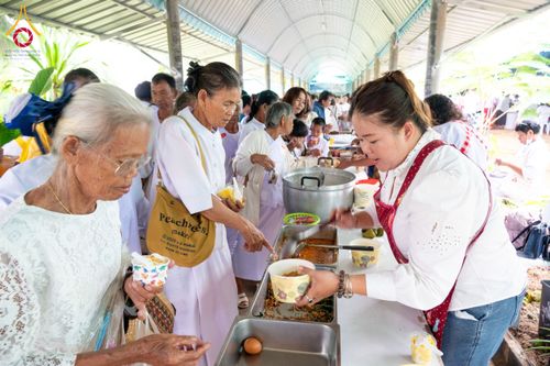 ภาพ No.172827:พิธีทอดกฐินสามัคคีสร้างทุกสิ่ง ณ ศูนย์อบรมเยาวชนสุรินทร์ วันอาทิตย์ที่ ๒๗ ตุลาคม พ.ศ. ๒๕๖๗