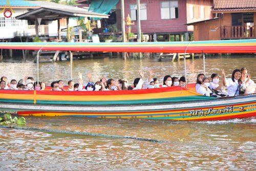 ภาพ No.115999:พิธีตักบาตรพระธรรมยาตรา ณ อนุสรณ์สถานลำดับที่ 4 สถานที่เกิดด้วยกายธรรม วัดโบสถ์(บน) จ.นนทบุรี วันที่ 21 มกราคม พ.ศ. 2567