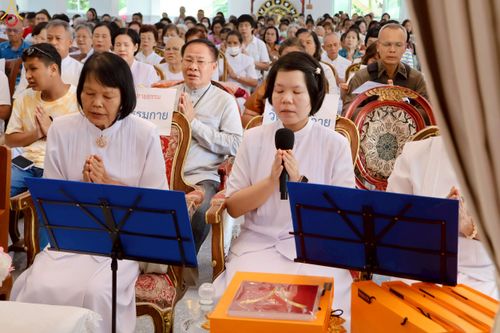 ภาพ No.252172:วันที่ 11 ตุลาคม พ.ศ. 2568 พิธีทอดกฐินสามัคคีทั่วไทย 30,000 วัด โดยคณะศิษยานุศิษย์ บูชาธรรม 81 ปี หลวงพ่อธัมมชโย ณ วัดราษฎร์รังสรรค์ อ.พระประแดง จ.สมุทรปราการ