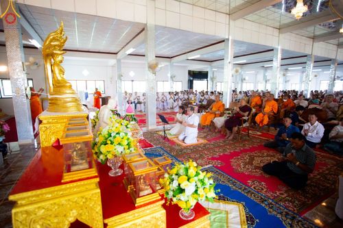 พิธีทอดกฐินสามัคคีทั่วไทย 5,000 วัด ณ วัดใหม่เพชรรัตน์ จ.สุพรรณบุรี วันที่ 4 พฤศจิกายน พ.ศ. 2566