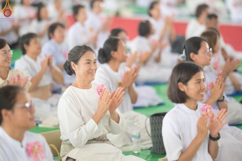 ภาพ No.91616:พิธีทอดผ้าป่า สร้างลานเอนกประสงค์พญานาค 4 ตระกูล จุดประทีปโคมลาน ถวายเป็นพุทธบูชา  สร้างความสว่างไสวให้กับแผ่นดินด้วยแสงธรรม วันอาทิตย์ที่ 29 ตุลาคม พ.ศ. 2566 ณ พุทธอุทยานนานาชาติ จังหวัดหนองคาย