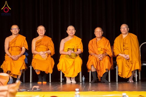 ภาพ No.273560:กฐินสมทบในโครงการ “กฐิน 30,000 วัด” ณ วัดไทยนครเมลเบิร์น ประเทศออสเตรเลีย