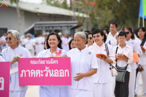 ภาพ No.128817:พิธีทอดผ้าป่าฉลองมหารัตนเจดีย์สิริปทุมสวรรค์ ณ ศูนย์ปฏิบัติธรรมภาคใต้ อ.บางกล่ำ จ.สงขลา วันที่ 10 มีนาคม พ.ศ. 2567