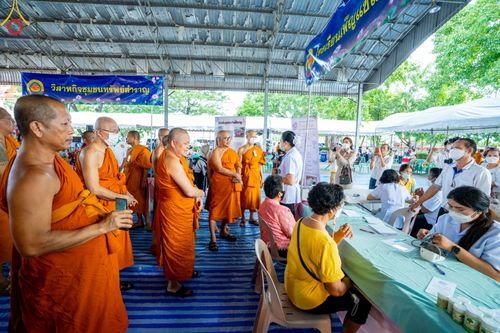 ภาพ No.87964:การลงพื้นที่ตรวจเยี่ยมและติดตามผลการดำเนินงาน โครงการสร้างความปรองดองสมานฉันท์ โดยใช้หลักธรรมทางพระพุทธศาสนา "หมู่บ้านรักษาศีล5" จังหวัดปทุมธานี