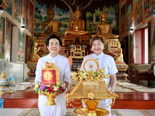 ภาพ No.254578:วันที่ 12 ตุลาคม พ.ศ. 2568 พิธีทอดกฐินสามัคคีทั่วไทย 30,000 วัด โดยคณะศิษยานุศิษย์ บูชาธรรม 81 ปี หลวงพ่อธัมมชโย ณ วัดป่าพระเจ้า อ.ศรีประจันต์ จ.สุพรรณบุรี