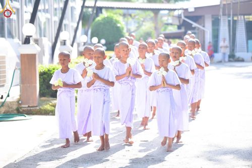 ภาพ No.133581:พิธีบรรพชาสามเณร ณ ศูนย์ปฏิบัติธรรมเขาคิชฌกูฏ จ.จันทบุรี วันที่ 4 เมษายน พ.ศ. 2567