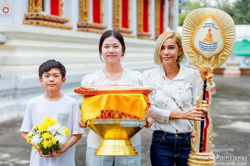 ภาพ No.253280:วันที่ 12 ตุลาคม พ.ศ. 2568 พิธีทอดกฐินสามัคคีทั่วไทย 30,000 วัด โดยคณะศิษยานุศิษย์ บูชาธรรม 81 ปี หลวงพ่อธัมมชโย ณ วัดห้วยทรายทอง จ.ราชบุรี