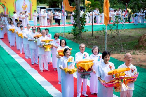 ภาพ No.260160:วันอาทิตย์ที่ 19 ตุลาคม พ.ศ. 2568 พิธีทอดกฐินสามัคคี  ณ ศูนย์ปฏิบัติธรรมและศูนย์อบรมเยาวชนเพชรบุรี  ต.ท่าแลง อ.ท่ายาง จ.เพชรบุรี