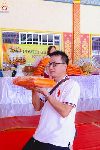 ภาพ No.179208:พิธีทอดกฐิน ณ วัดถ้ำคีรีวงศ์ อ.เปิ้นดัง รัฐเคด้าห์ ประเทศมาเลเซีย ในโครงการกฐินสามัคคีทั่วไทย 30,000 วัด บูชาธรรม 80 ปี หลวงพ่อธัมมชโย โดยคณะศิษยานุศิษย์วัดพระธรรมกาย วันที่ 1 พฤศจิกายน พ.ศ. 2567