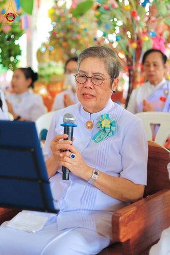 ภาพ No.183496:พิธีทอดกฐิน ณ วัดกุฏีดาว จ.เพชรบูรณ์ ในโครงการทอดกฐินสามัคคีทั่วไทย 30,000 วัด บูชาธรรม 80 ปี หลวงพ่อธัมมชโย โดยคณะศิษยานุศิษย์วัดพระธรรมกาย วันที่ 27 ตุลาคม พ.ศ. 2567