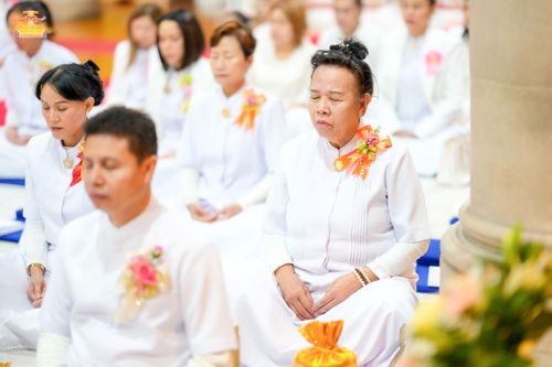 ภาพ No.169348:พิธีทอดกฐินสามัคคี เพื่อสนับสนุนการเผยแผ่พระพุทธศาสนาวิชชาธรรมกาย ณ วัดพระธรรมกายลอนดอน สหราชอาณาจักร วันอาทิตย์ที่ 20 ตุลาคม พ.ศ. 2567