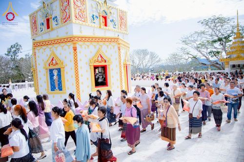 ภาพ No.275327:วันที่ 5 พฤศจิกายน พ.ศ. 2568 พิธีทอดกฐินสามัคคีทั่วไทย วัดลาดปู่ทรงธรรม อ.ท่าลี่ จ.เลย โดยคณะศิษยานุศิษย์ บูชาธรรม 81 ปี หลวงพ่อธัมมชโย