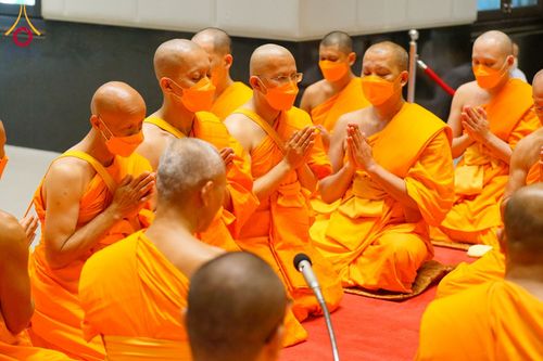 ภาพ No.62072:พิธีอุปสมบทในโครงการอุปสมบทหมู่ บูชาธรรมหลวงพ่อธัมมชโย พ.ศ.2567 ณ อุโบสถ วัดพระธรรมกาย จ.ปทุมธานี วันที่ 13-15 เมษายน พ.ศ. 2567