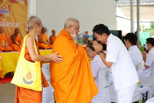 ภาพ No.84840:พิธีทอดผ้าป่าสามัคคีกันสาดคุ้มภัย และกำแพงแก้วเพื่อปกป้องภัยอันตราย จากความไม่สงบในพื้นที่ ณ ศูนย์ปฏิบัติธรรมและอบรมเยาวชนเมืองยะลา  ถนนเวฬุวัน ซอยเศรษฐี วันเสาร์ ที่ ๒๙ กรกฎาคม พ.ศ. ๒๕๖๖