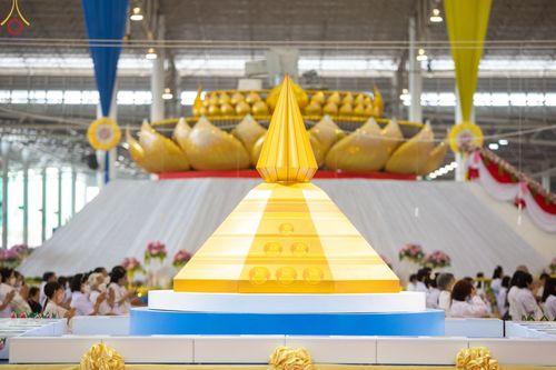 ภาพ No.76892:พิธีบูชาข้าวพระ ในวันมาฆบูชา อาทิตย์ต้นเดือนที่ 6 มีนาคม พ.ศ. 2566 ณ วัดพระธรรมกาย จ.ปทุมธานี