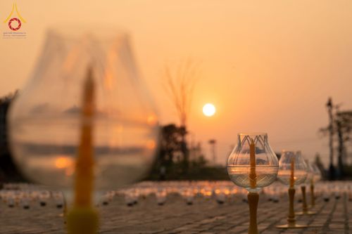 ภาพ No.210440:วันเสาร์ที่ 8 มีนาคม พ.ศ. 2568 พิธีจุดประทีป โครงการบรรพชาสามเณรชาวเนปาล 500 รูป ณ ชาตสถานอุทยานลุมพินีวัน ที่ประสูติขององค์สมเด็จพระสัมมาสัมพุทธเจ้า ลุมพินี ประเทศเนปาล