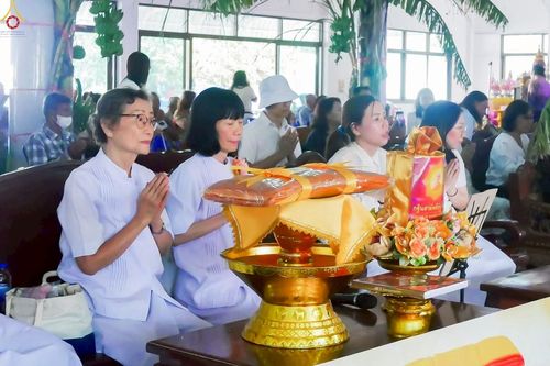 ภาพ No.272178:วันที่ 26 ตุลาคม พ.ศ. 2568 พิธีทอดกฐินสามัคคีทั่วไทย ณ วัดสว่างอารมณ์ อ.บางบ่อ จ.สมุทรปราการ โดยคณะศิษยานุศิษย์ บูชาธรรม 81 ปี หลวงพ่อธัมมชโย