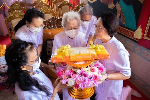 ภาพ No.92903:พิธีทอดกฐินสามัคคีทั่วไทย 5,000 วัด โดยคณะศิษยานุศิษย์วัดพระธรรมกาย  น้อมบูชาธรรม 79 ปี หลวงพ่อธัมมชโย  ณ วัดเตาปูน จ.ชลบุรี วันที่ 8 พฤศจิกายน พ.ศ. 2566