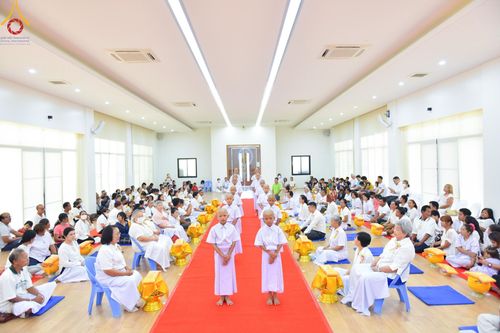 ภาพ No.133309:พิธีบรรพชาสามเณร ในโครงการบรรพชาสามเณร ฟื้นฟูพระพุทธศาสนาทั่วไทย ณ ศูนย์ปฏิบัติธรรมจันทบุรี วันพุธที่ 3 เมษายน พ.ศ. 2567