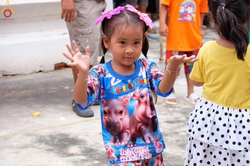 ภาพ No.163614:โครงการกฐินสามัคคีทั่วไทย 30,000 วัด บูชาธรรม 80 ปี หลวงพ่อธัมมชโย โดย คณะศิษยานุศิษย์วัดพระธรรมกาย ณ วัดปิ่นแก้ว จ.พระนครศรีอยธยา วันที่ 20 ตุลาคม พ.ศ. 2567