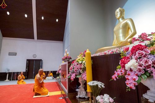 ภาพ No.229109:วันเสาร์ที่ 14 มิถุนายน พ.ศ. 2568 พิธีบรรพชา , พิธีถวายบาตร , พิธีอุปสมบท ในโครงการบรรพชาอุปสมบทหมู่ ผู้บริหารรุ่นที่ 15 และ อุดมศึกษา รุ่นที่ 52 ณ โบสถ์พระไตรปิฎก วัดพระธรรมกาย