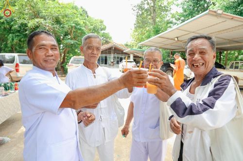 ภาพ No.155614:โครงการ อุบาสกแก้ว อุบาสิกาแก้ว รุ่นที่ 2 ตัวแทนทอดกฐินสามัคคีทั่วไทย 30,000 วัด ระหว่างวันที่ 13-15 กันยายน พ.ศ. 2567 ณ ศูนย์ปฏิบัติธรรมหนองบัวลำภู