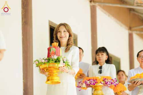 ภาพ No.171061:พิธีทอดกฐิน ณ วัดถ้ำผายา อ.นาด้วง จ.เลย ในโครงการกฐินสามัคคีทั่วไทย 30,000 วัด บูชาธรรม 80 ปี หลวงพ่อธัมมชโย โดยคณะศิษยานุศิษย์วัดพระธรรมกาย วันที่ 27 ตุลาคม พ.ศ. 2567