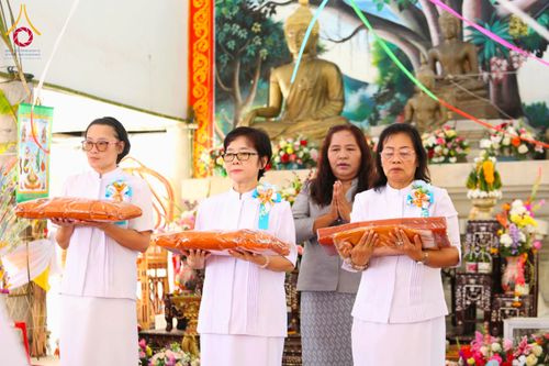 ภาพ No.183312:พิธีทอดกฐิน ณ วัดร่องริว จ.เชียงราย ในโครงการทอดกฐินสามัคคีทั่วไทย 30,000 วัด บูชาธรรม 80 ปี หลวงพ่อธัมมชโย โดยคณะศิษยานุศิษย์วัดพระธรรมกาย วันที่ 20 ตุลาคม พ.ศ. 2567