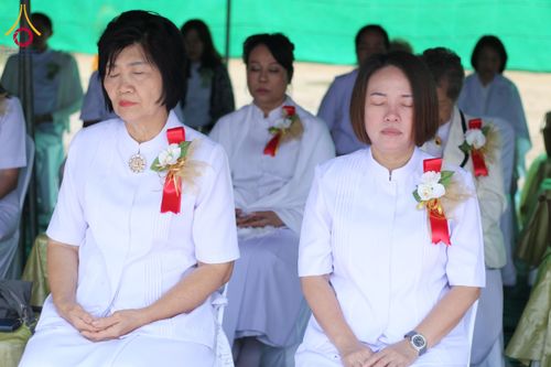 ภาพ No.174058:พิธีวางศิลาฤกษ์มหาสมบัติ โปรยรัตนชาติบ่อมงคลเศรษฐี ติดแผ่นทอง ลูกนิมิต - ช่อฟ้า เพื่อสถาปนาสร้างอุโบสถ บูชาธรรม 80 ปีหลวงพ่อธัมมชโย ณ วัดทุ่งเจริญธรรม อ.อมก๋อย จ.เชียงใหม่ วันที่ 8 พฤศจิกายน พ.ศ. 2567