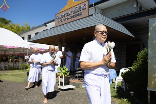 ภาพ No.148248:พิธีปฐมอุปสมบท สมโภชอุโบสถ บูชาธรรม 80 ปี หลวงพ่อธัมมชโย  วันอาทิตย์ที่ 11 สิงหาคม พ.ศ. 2567 วัดพระธรรมกายโทชิหงิ ประเทศญี่ปุ่น