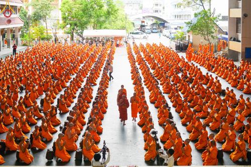 ภาพ No.128157:พิธีอัญเชิญพระบรมสารีริกธาตุ " ใจกลางเมืองนครหาดใหญ่ " เพื่อประดิษฐาน ณ มหารัตนเจดีย์สิริปทุมสวรรค์ (เจดีย์อริยพุทธะ 5 พระองค์) ศูนย์ปฏิบัติธรรมภาคใต้ อ.บางกล่ำ จ.สงขลา  วันที่ 9 มีนาคม พ.ศ.2567 (ชุดที่ 1)