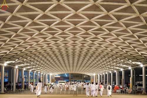 ภาพ No.105204:พิธีตักบาตรฉลองพระบวชใหม่ รุ่นบูชาธรรมมหาปูชนียาจารย์ และต้อนรับศักราชใหม่ วันจันทร์ที่ 1 มกราคม พ.ศ. 2567 ณ ลานธรรมพระมหาธรรมกายเจดีย์ วัดพระธรรมกาย