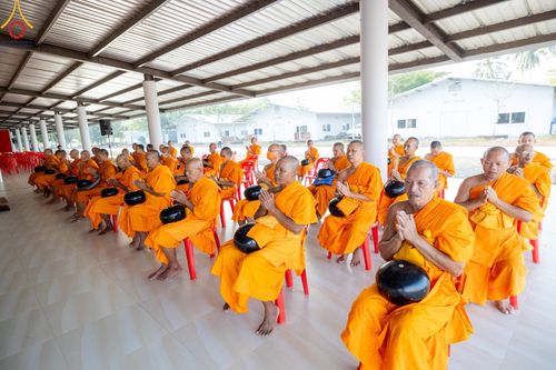 ภาพ No.123841:พิธีถวายสังฆทาน 323 วัด 4 จังหวัดชายแดนภาคใต้ ครั้งที่ 166 ณ ศูนย์ปฏิบัติธรรมภาคใต้ อ.บางกล่ำ จ.สงขลา วันเสาร์ที่ 17 กุมภาพันธ์ พ.ศ. 2567