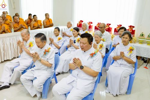 ภาพ No.232903:วันที่ 8  กรกฏาคม พ.ศ. 2568 สัมมนาคณะสงฆ์โซนภาคตะวันตก เพื่อฟื้นฟูพระพุทธศาสนา โครงการทอดกฐิน 30,000 วัดทั่วไทย ประจำปีพุทธศักราช 2568 ณ ศูนย์ปฏิบัติธรรมพระมงคลเทพมุนี อ.สองพี่น้อง จ.สุพรรณบุรี