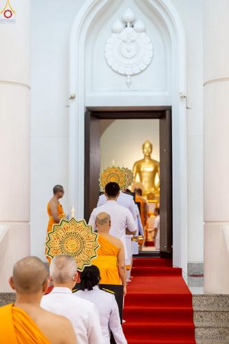 ภาพ No.230896:วันอังคารที่ 1 กรกฎาคม พ.ศ. 2568 ผู้ว่าราชการจังหวัดปทุมธานี เป็นประธานพิธีต้อนรับ สัญญาบัตร พัดยศ พระครูสัญญาบัตรสายต่างประเทศ วัดพระธรรมกาย ประจำปี พ.ศ. 2568 จำนวน 19 รูป