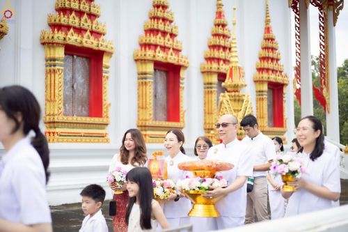 ภาพ No.253848:วันที่ 12 ตุลาคม พ.ศ. 2568 พิธีทอดกฐินสามัคคีทั่วไทย 30,000 วัด โดยคณะศิษยานุศิษย์ บูชาธรรม 81 ปี หลวงพ่อธัมมชโย ณ วัดหนองพะวา ต.บางบุตร อ.บ้านค่าย จ.ระยอง