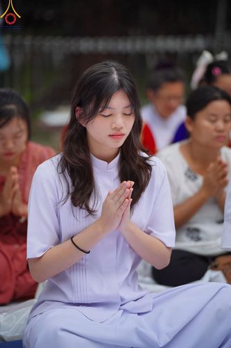 ภาพ No.143839:พิธีตัดปอยผม โครงการอุปสมบทหมู่ พระธรรมทายาทนานาชาติ (ภาษาจีน) รุ่นที่ 19 วันอาทิตย์ที่ 7 กรกฎาคม พ.ศ. 2567 ณ สนามหญ้า หน้าบ้านแก้วอาสาสมัคร วัดพระธรรมกาย