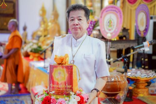 ภาพ No.253360:วันที่ 12 ตุลาคม พ.ศ. 2568 พิธีทอดกฐินสามัคคีทั่วไทย 30,000 วัด โดยคณะศิษยานุศิษย์ บูชาธรรม 81 ปี หลวงพ่อธัมมชโย ณ วัดบางน้ำผึ้งนอก อ.พระประแดง จ.สมุทรปราการ