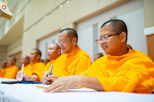 ภาพ No.90356:งานสัมมนา ผู้นำบุญยอดกัลยาณมิตร 77 จังหวัดทั่วไทย โครงการกฐินสามัคคีทั่วไทย 5,000 วัด พุทธศักราช 2566 และโครงการอุปสมบท 3,000 รูป บูชาธรรมมหาปูชนียาจารย์ ระหว่าง วันที่ 6 - 8 ตุลาคม พ.ศ. 2566 ณ จ.นครราชสีมา